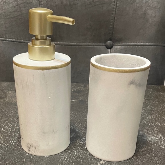 🫧 Sunday Citizen Resin Faux Marble Bath Set 🫧 - Picture 1 of 7